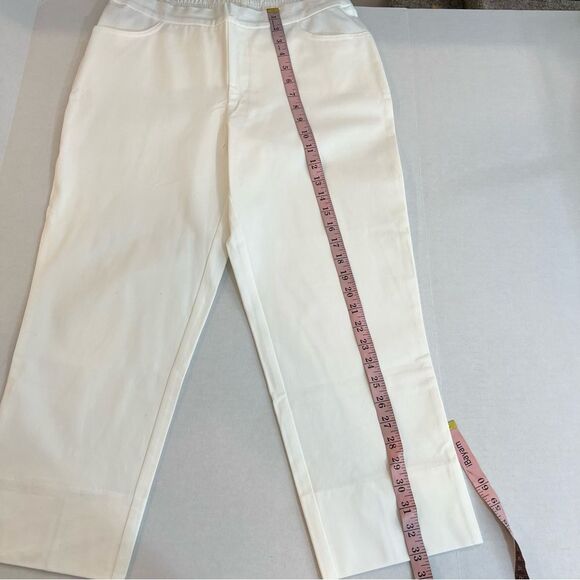 NWOT Isaac Mizrahi Regular 24/7 Stretch Crop Pants | Size 12 - Picture 8 of 9
